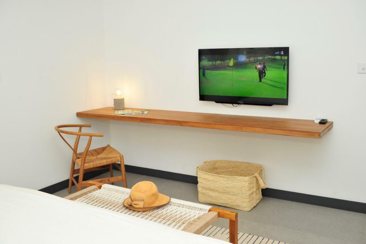 Obiches Luxury Beachfront Apartment Trou-Aux-Biches Extérieur photo